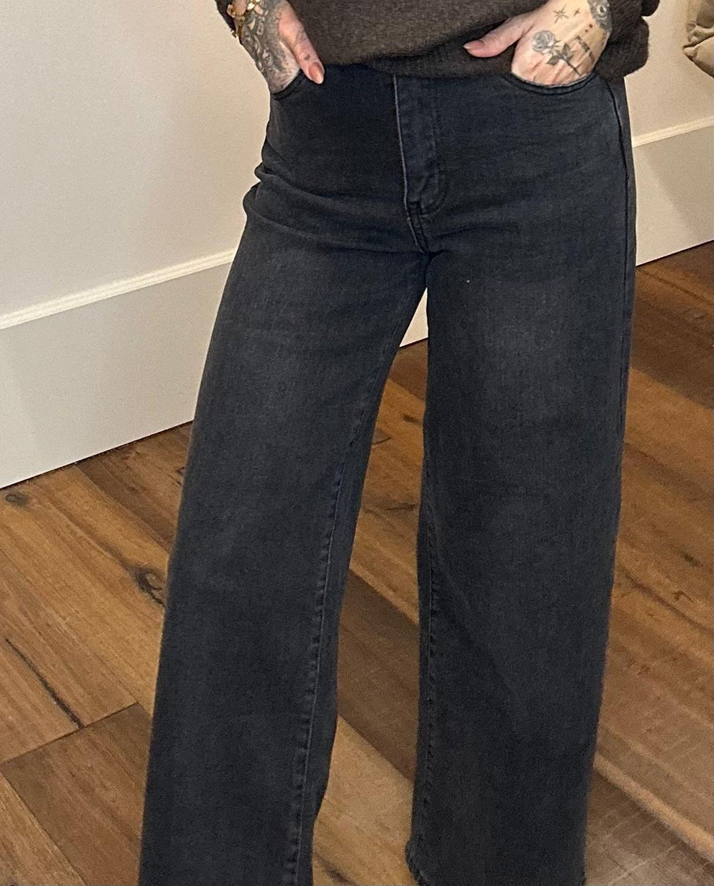 Wide leg jeans