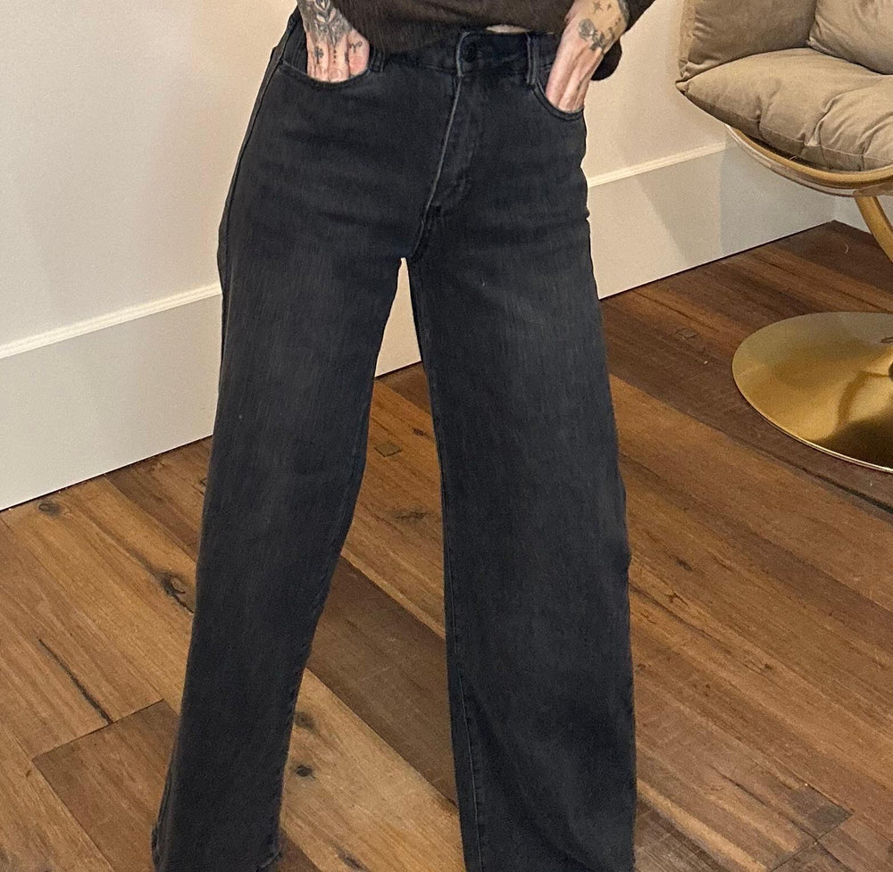 Wide leg jeans