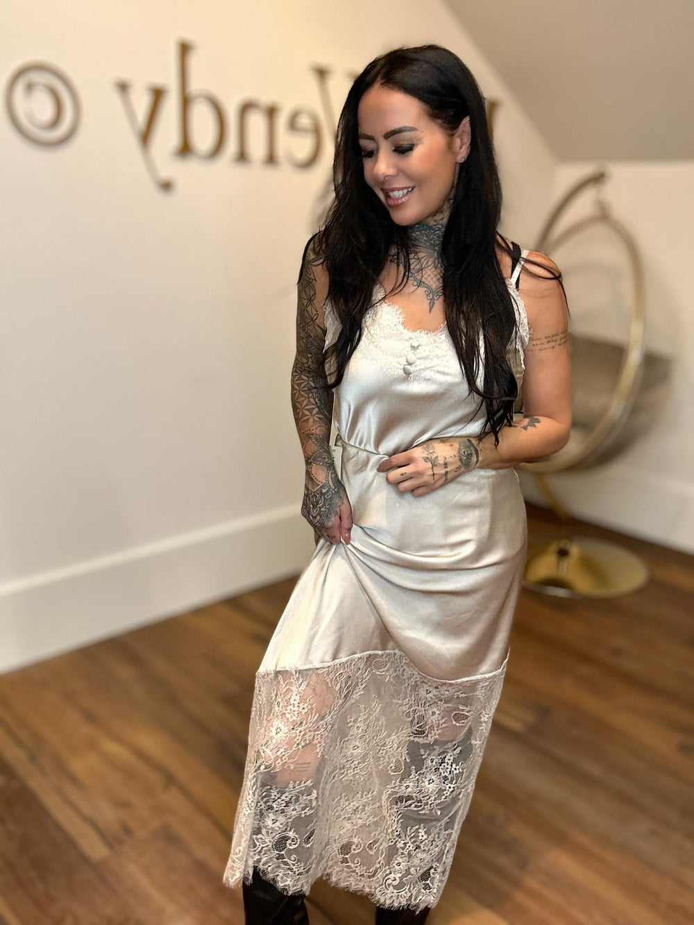 Skirt satin lace